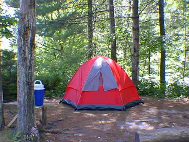 tent1.jpg 640x480